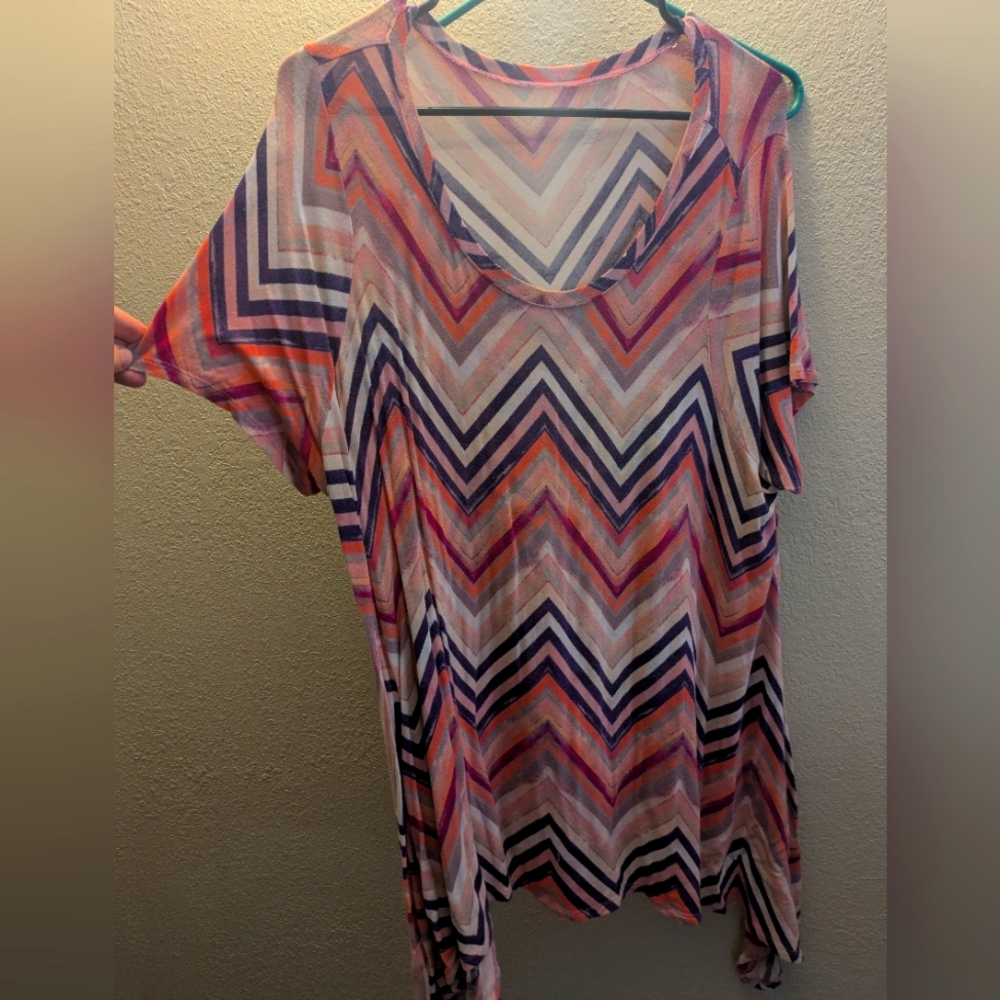 Chevron Patterned Multicolor Top